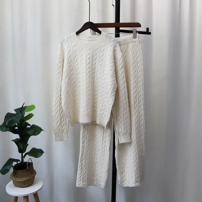 Abito lavorato a maglia per donna autunno e inverno nuovo maglione intrecciato + pantaloni a gamba larga set da due pezzi