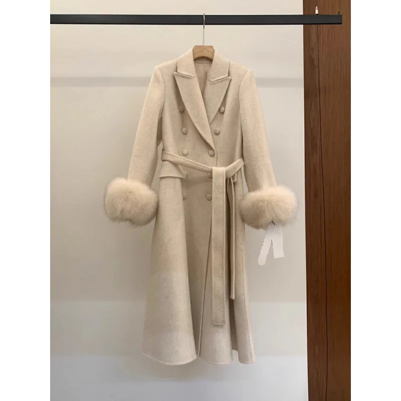 Cappotto in Lana Double Face Donna con Collo in Pelliccia – Caldo e Formale