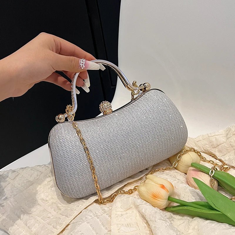 Borsa da Sera a Conchiglia con Catena in Ecopelle – Stile Vintage-Chic - Veyla