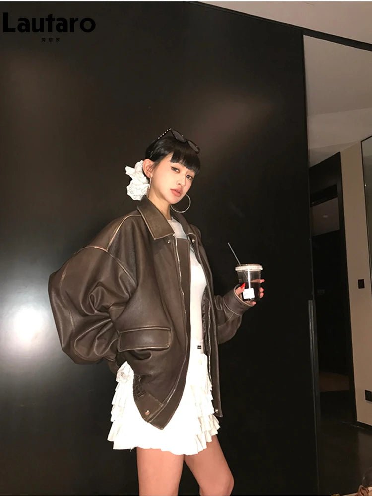 Giacca Donna in Ecopelle Distressed – Oversize Vintage Marrone con Cerniera Runway - Veyla