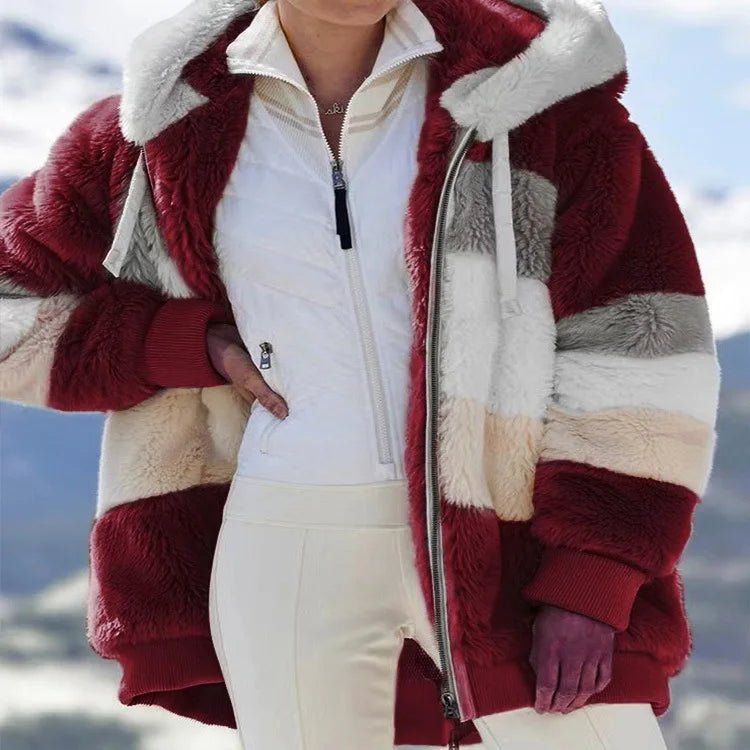 Giacca Donna Oversize Invernale – Cappotto con Cappuccio in Peluche Streetwear - Veyla