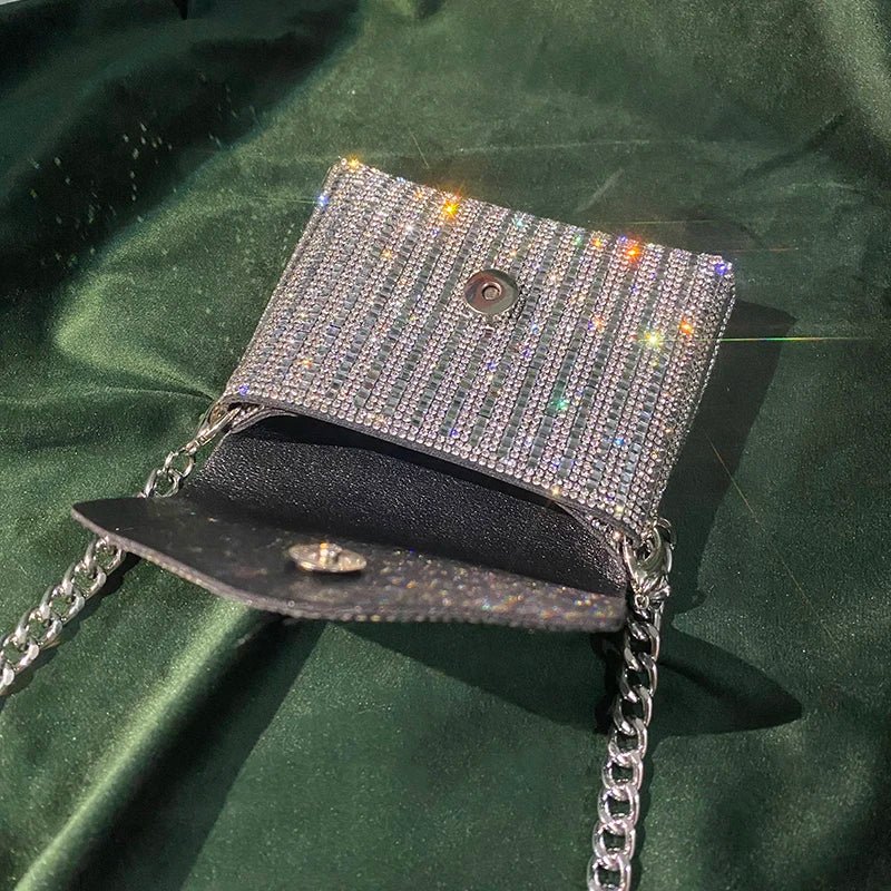 Mini Pochette da Sera con Strass e Catena Argento - Veyla