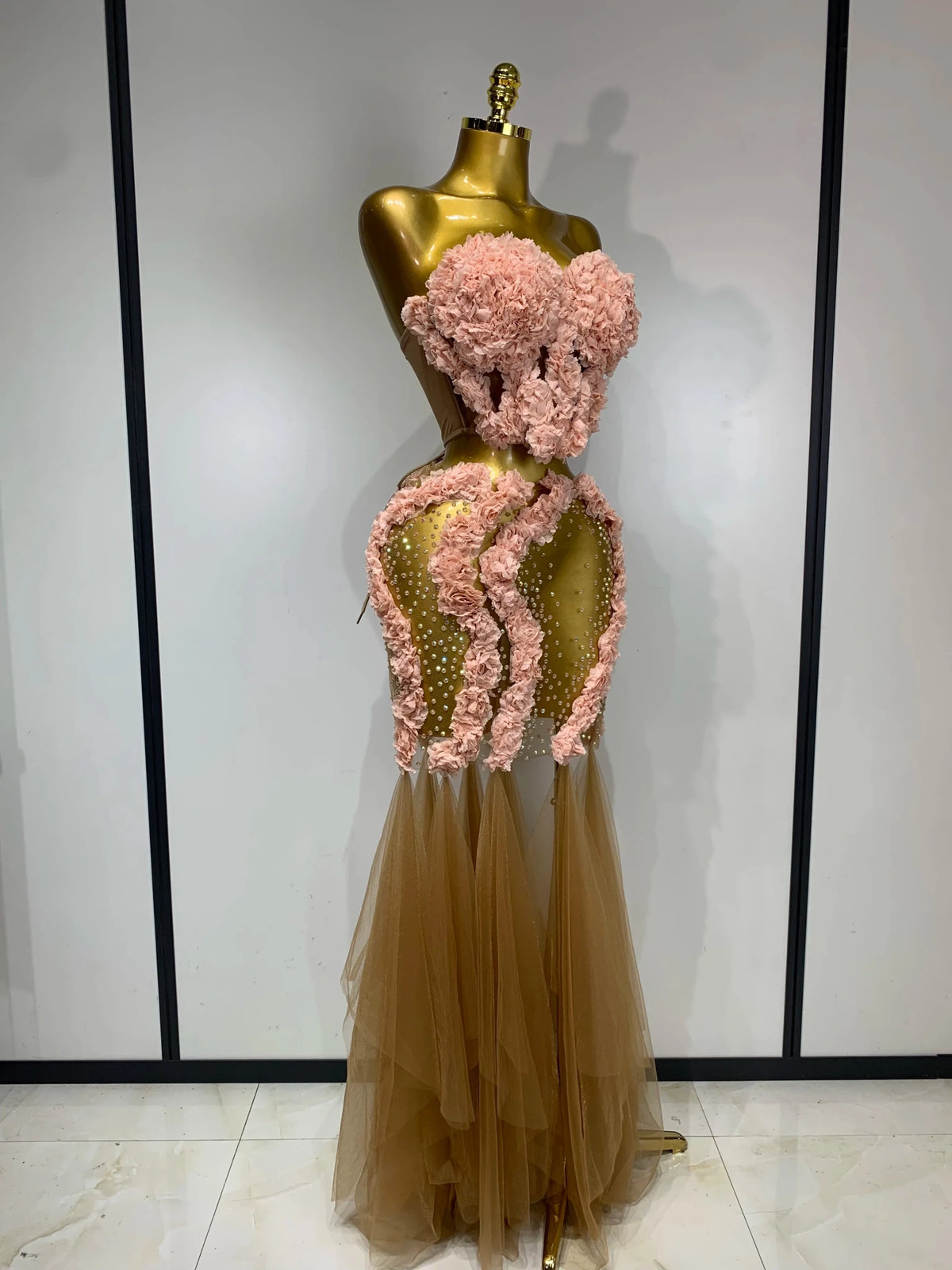 Veyla – Completo da donna a due pezzi con fiori trasparenti, senza spalli - Veyla